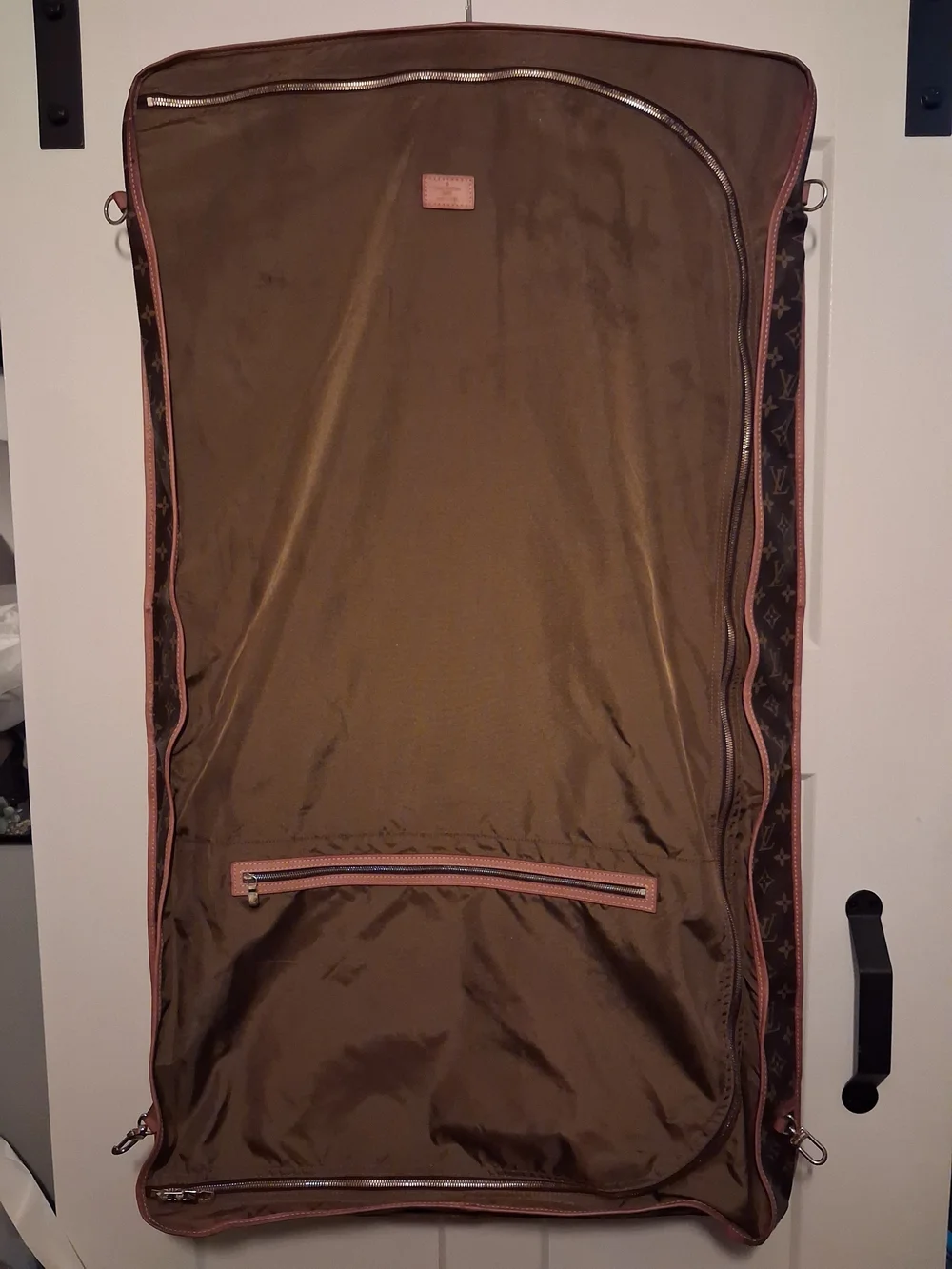 Authentic Louis Vuitton Monogram Canvas Suit/Garment Bag with Leather Trim (USA)